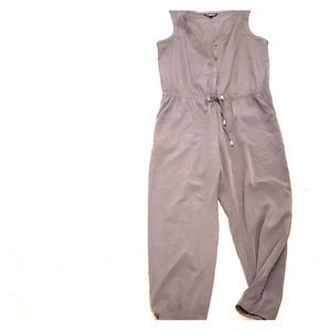 Express olive button up jumper